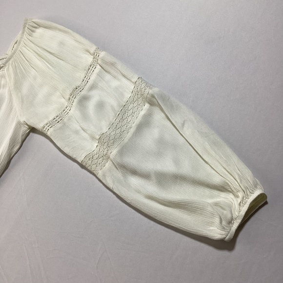 Jolt Cream Flowy Lace Trim Peasant Women's Blouse - Picture 5 of 10